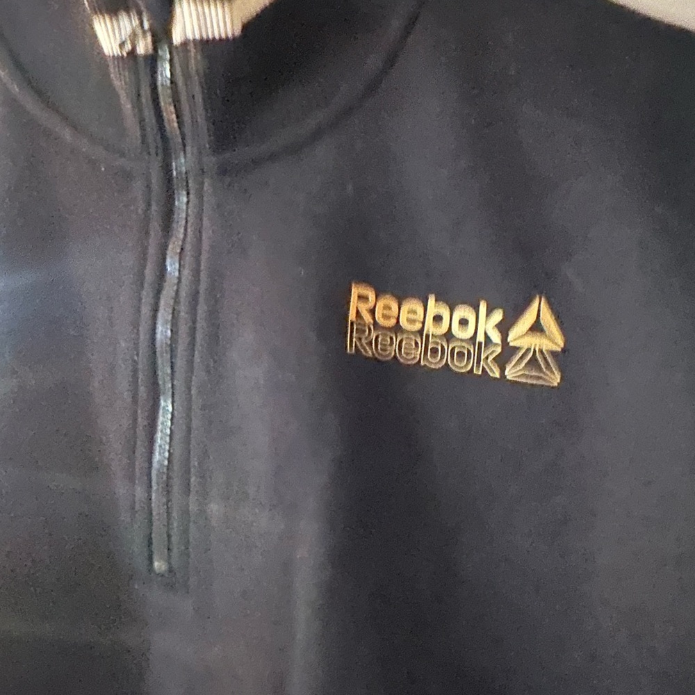 NWT Girls Reebok 3/4 zip sweater. - Picture 2 of 4